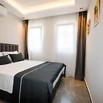 Swan Boutique Hotel