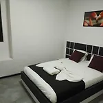 Wb Weekend Otel