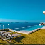 Villa Lamia