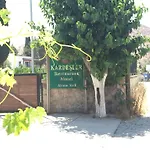 Kardesler Motel
