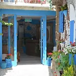 Double Inn Marına Hotel