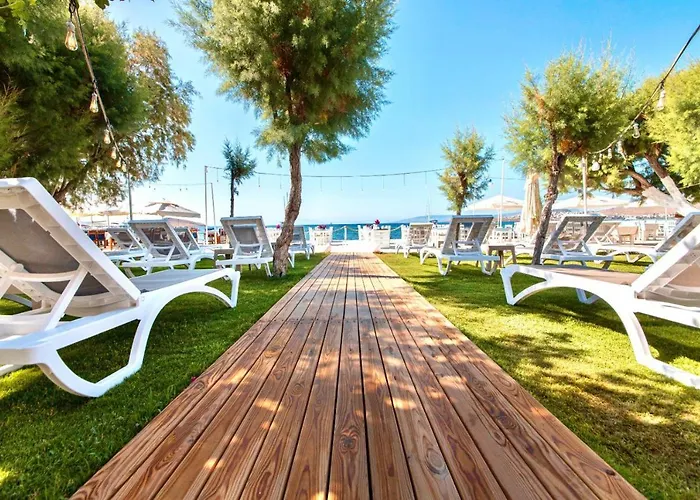 Ali\'s Hotel Beach
