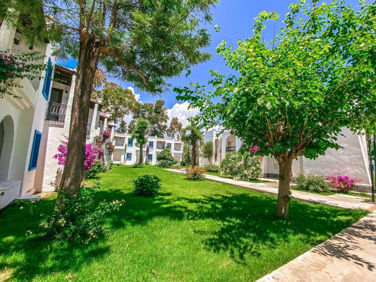 Club Muskebi Hotel 4*