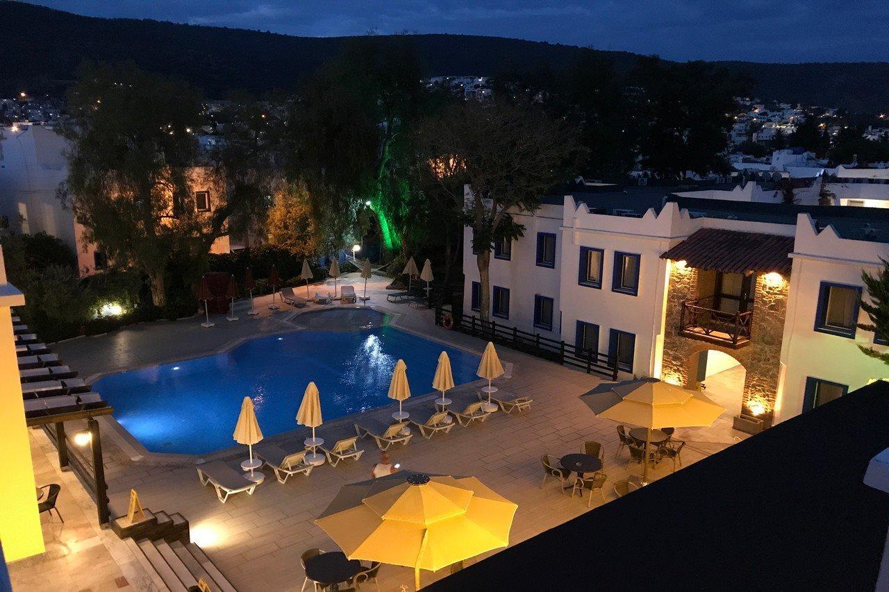 Hotel Atrium 3*