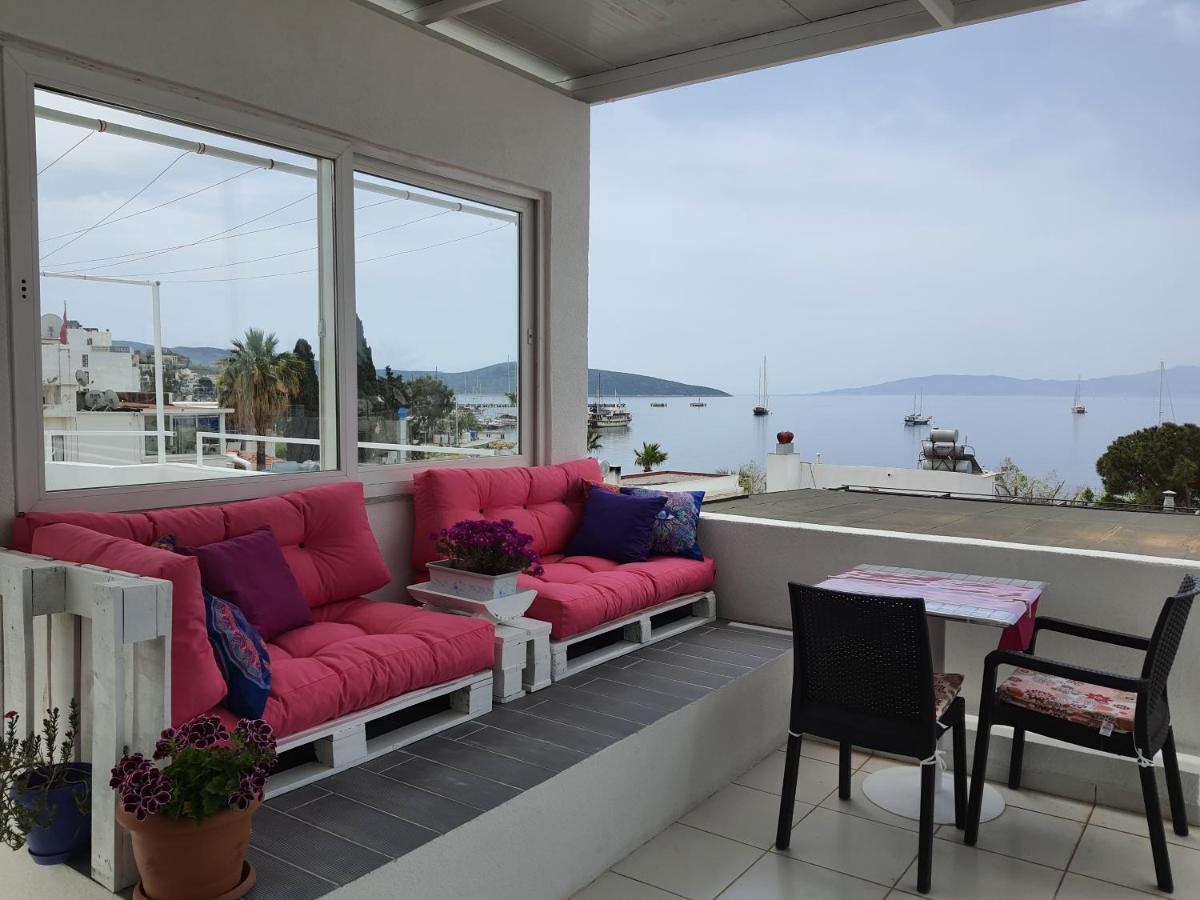 Otel R House