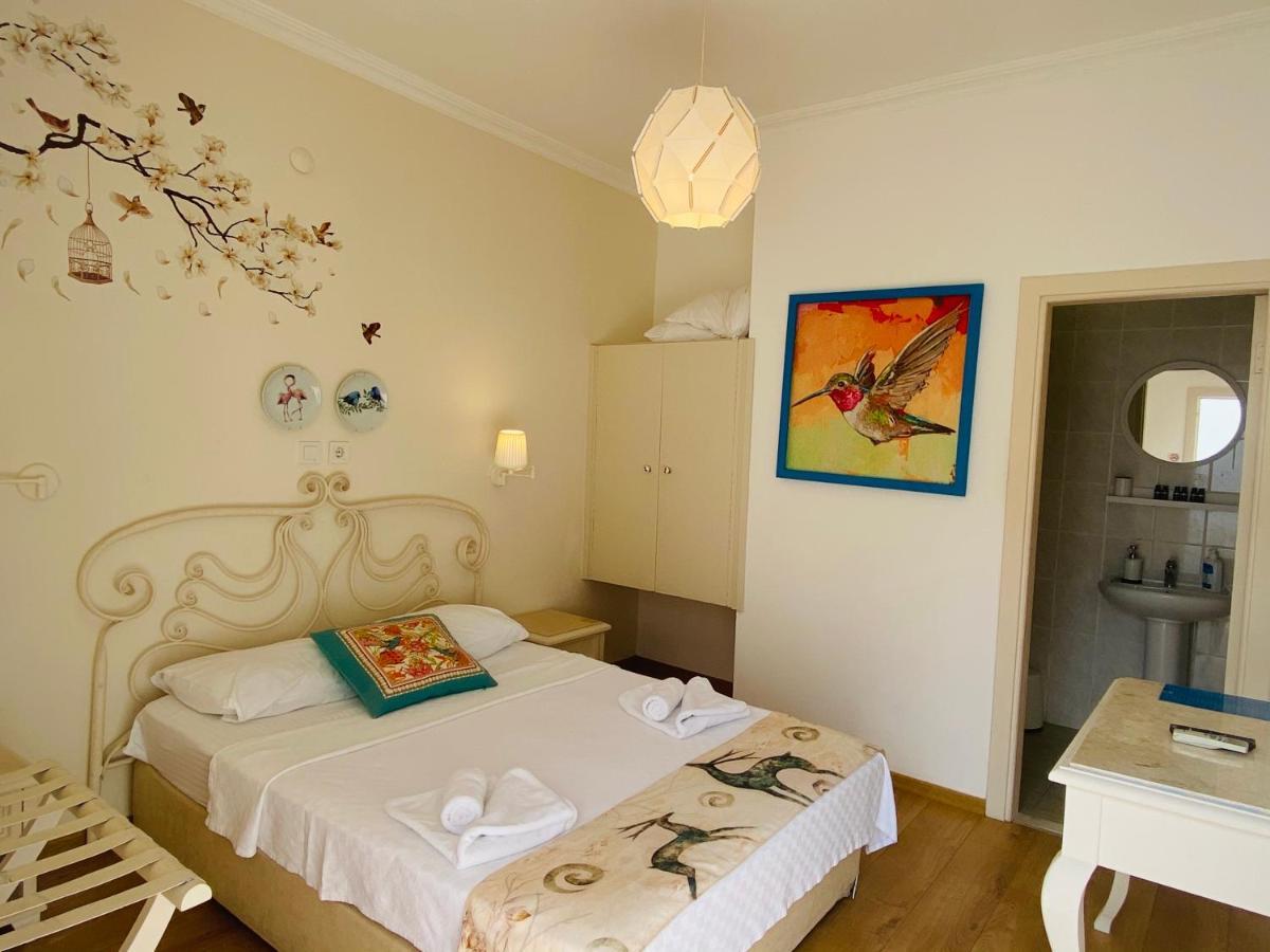 Sade Hotel