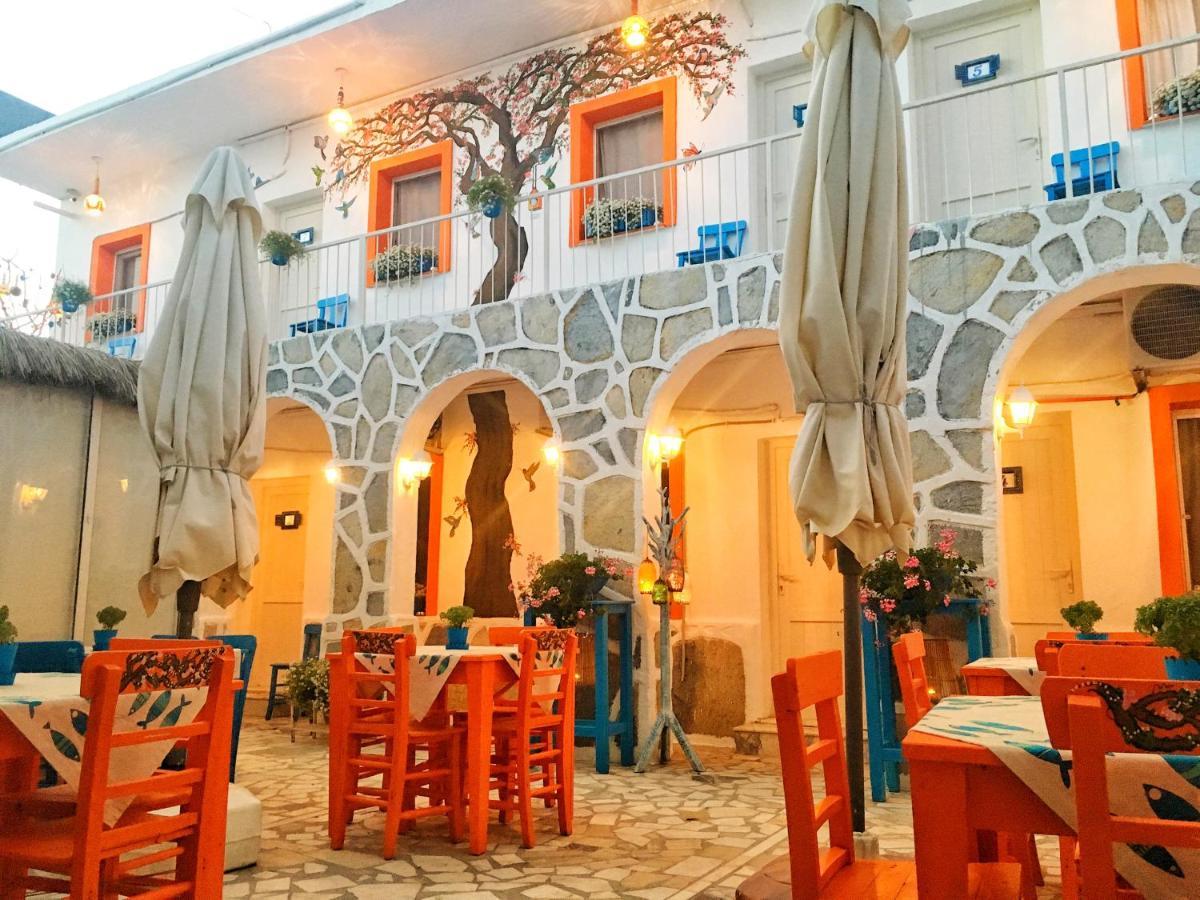 Hotel Sade *