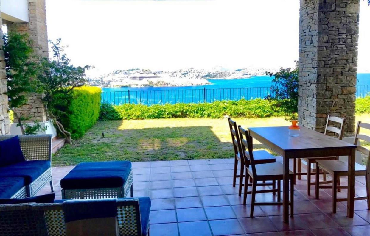 Breathtaking Sea View With A Peaceful Garden Daire *