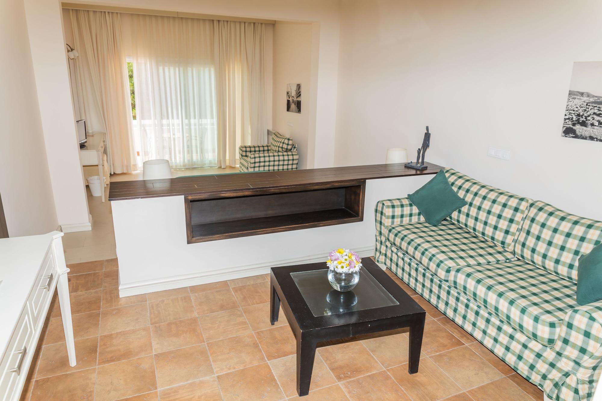 Manastir & Hotel 4*