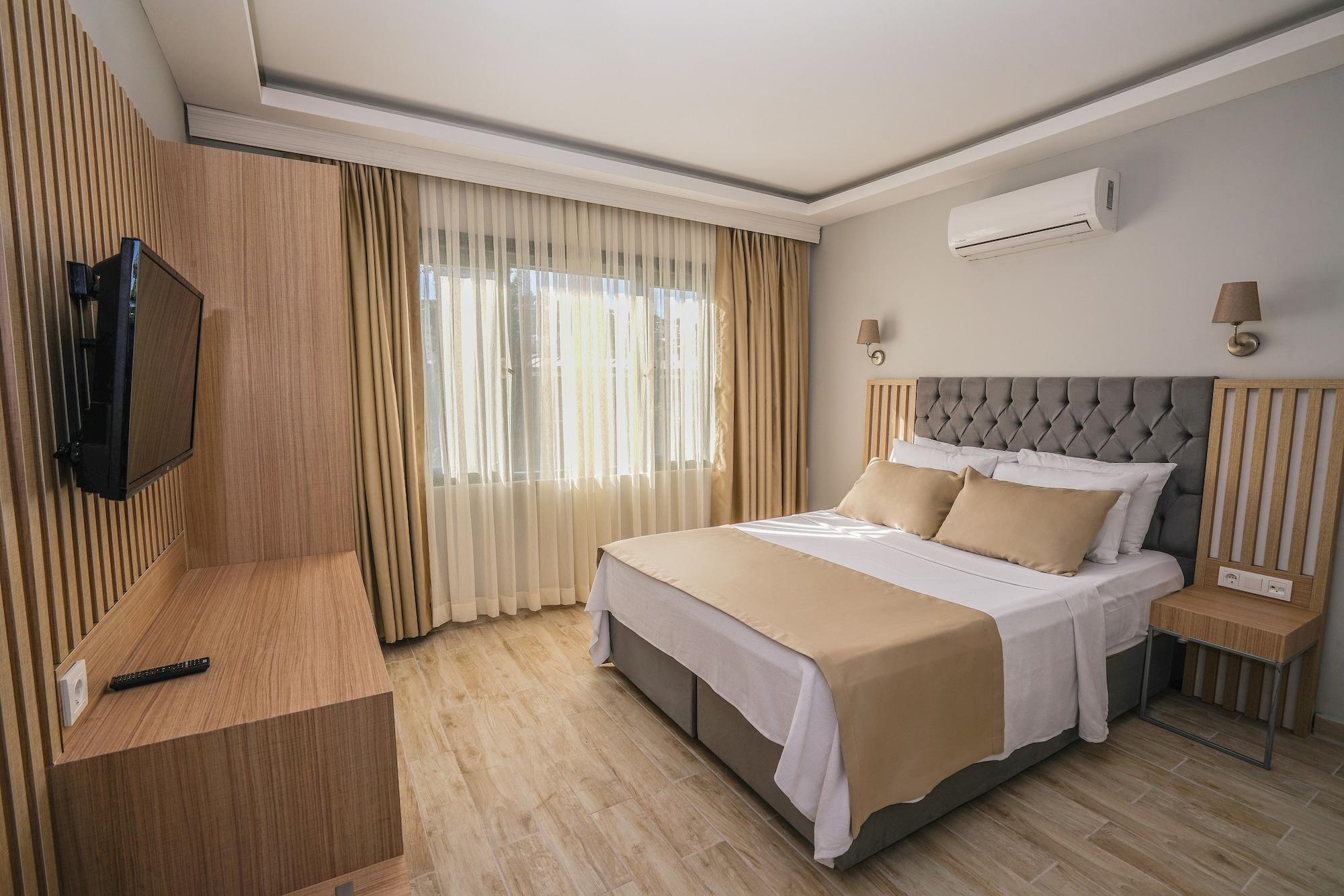 Skylife Hotel