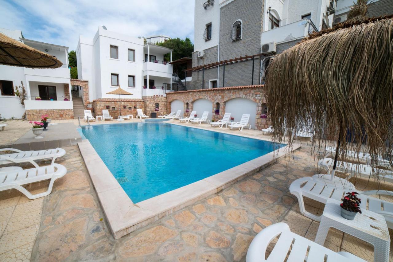 Apartment Dolphin Residences - Yasemin 1