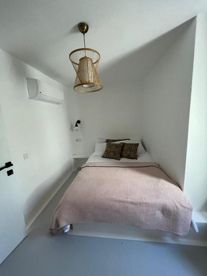 Vakantiehuis Mel's Garden House In The Heart Of The *
