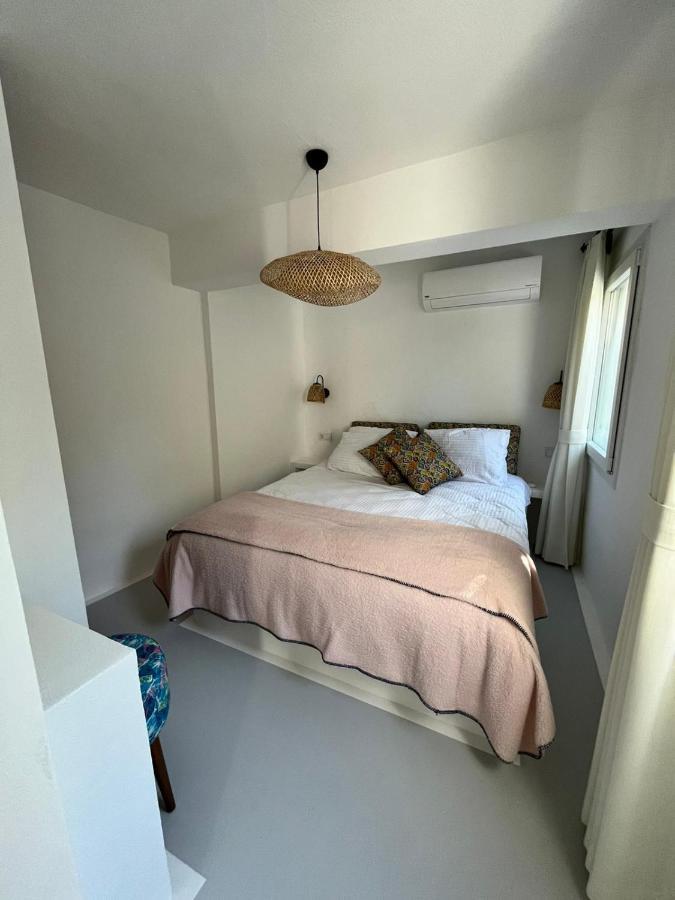 Vakantiehuis Mel's Garden House In The Heart Of The *