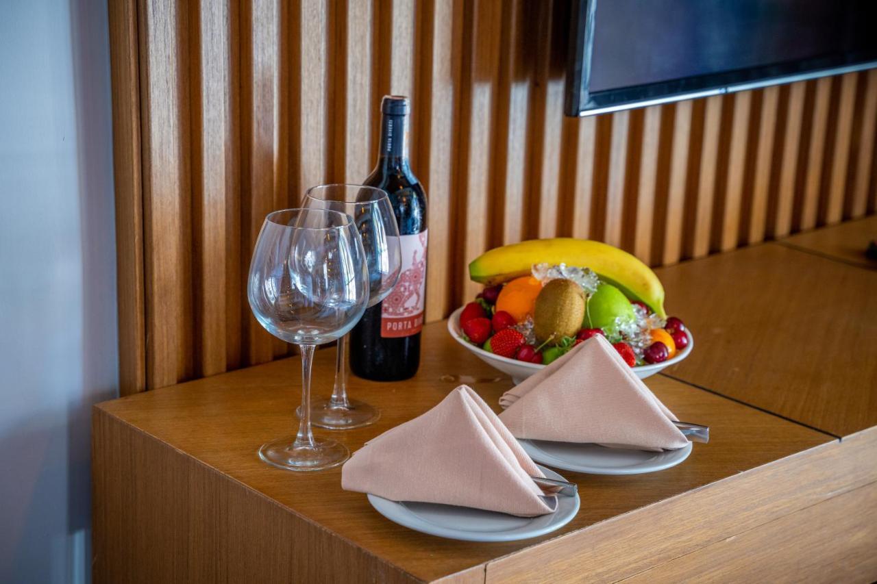 Moyo Luxury & Otel 3*