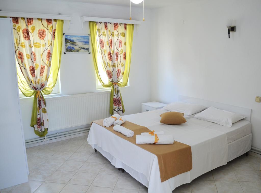 Merih Bed & Breakfast 3*
