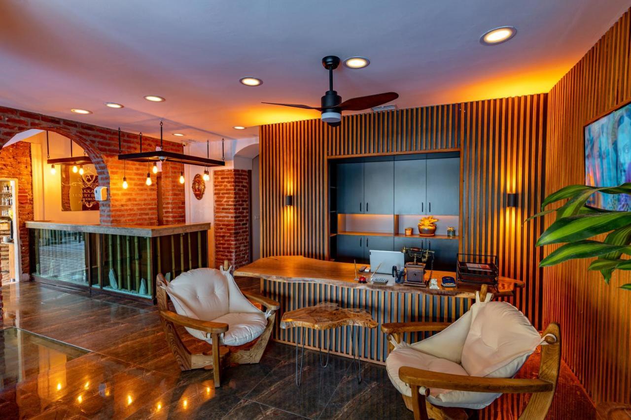 Hotel Akkan 3*