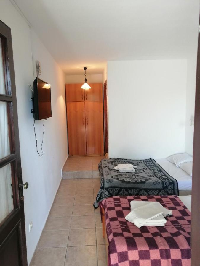 Gth Jarra Hotel