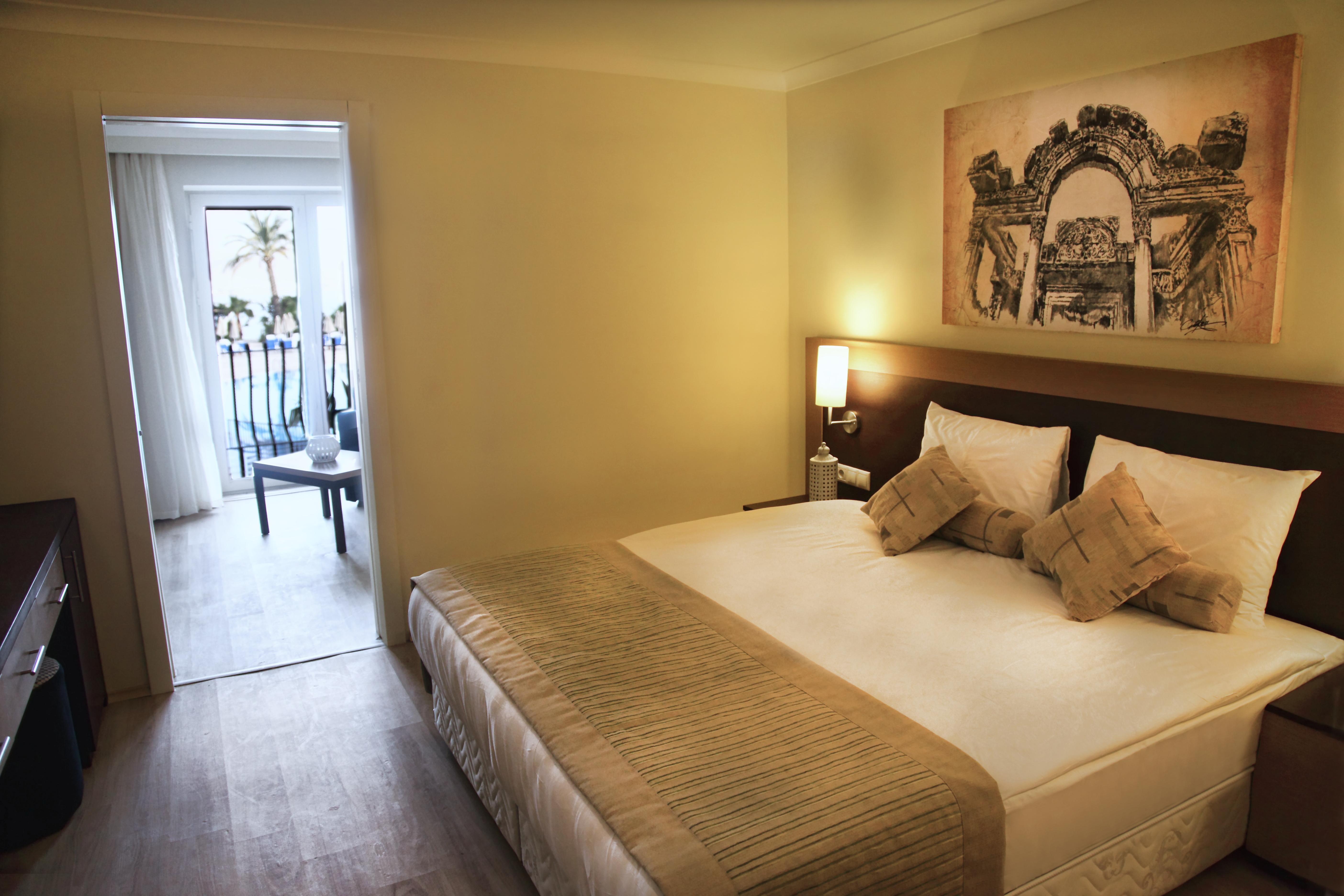 Yasmin Hotel 5*