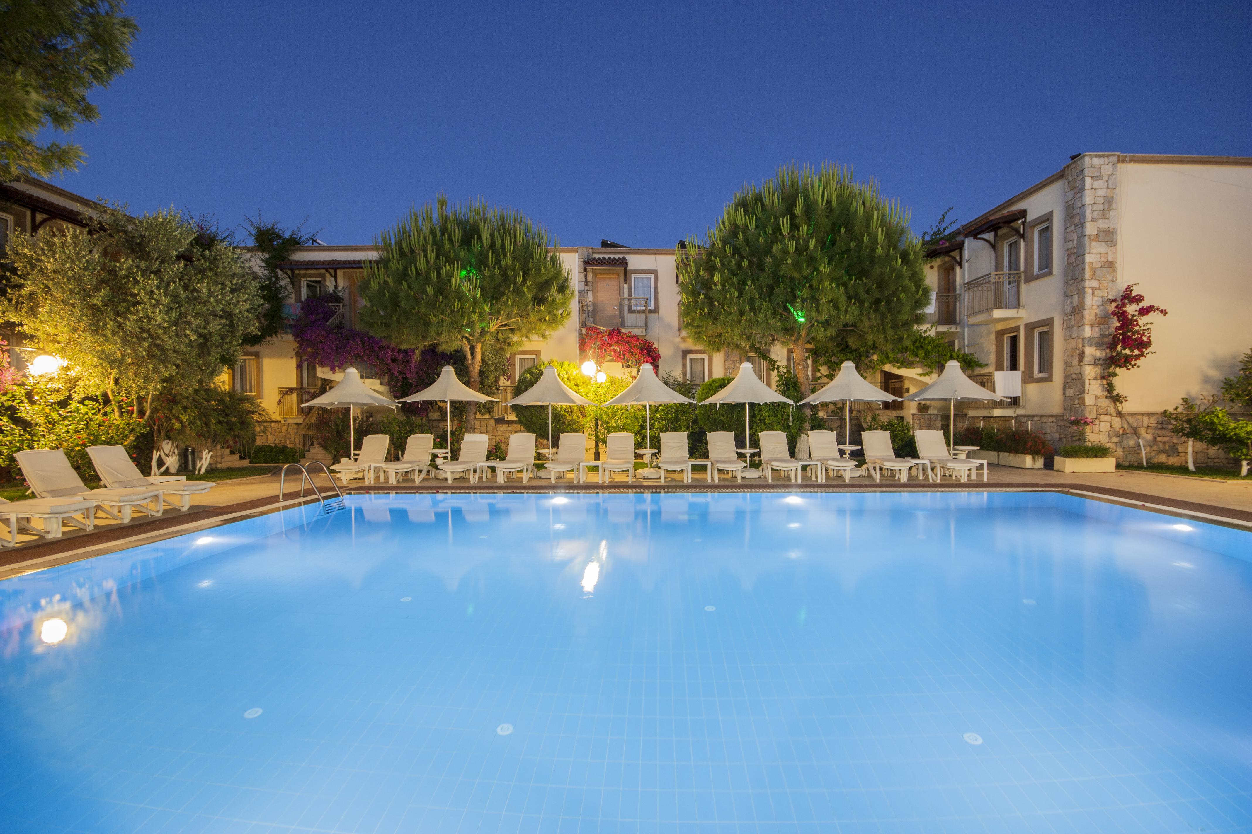 Moonshine & Bodrum