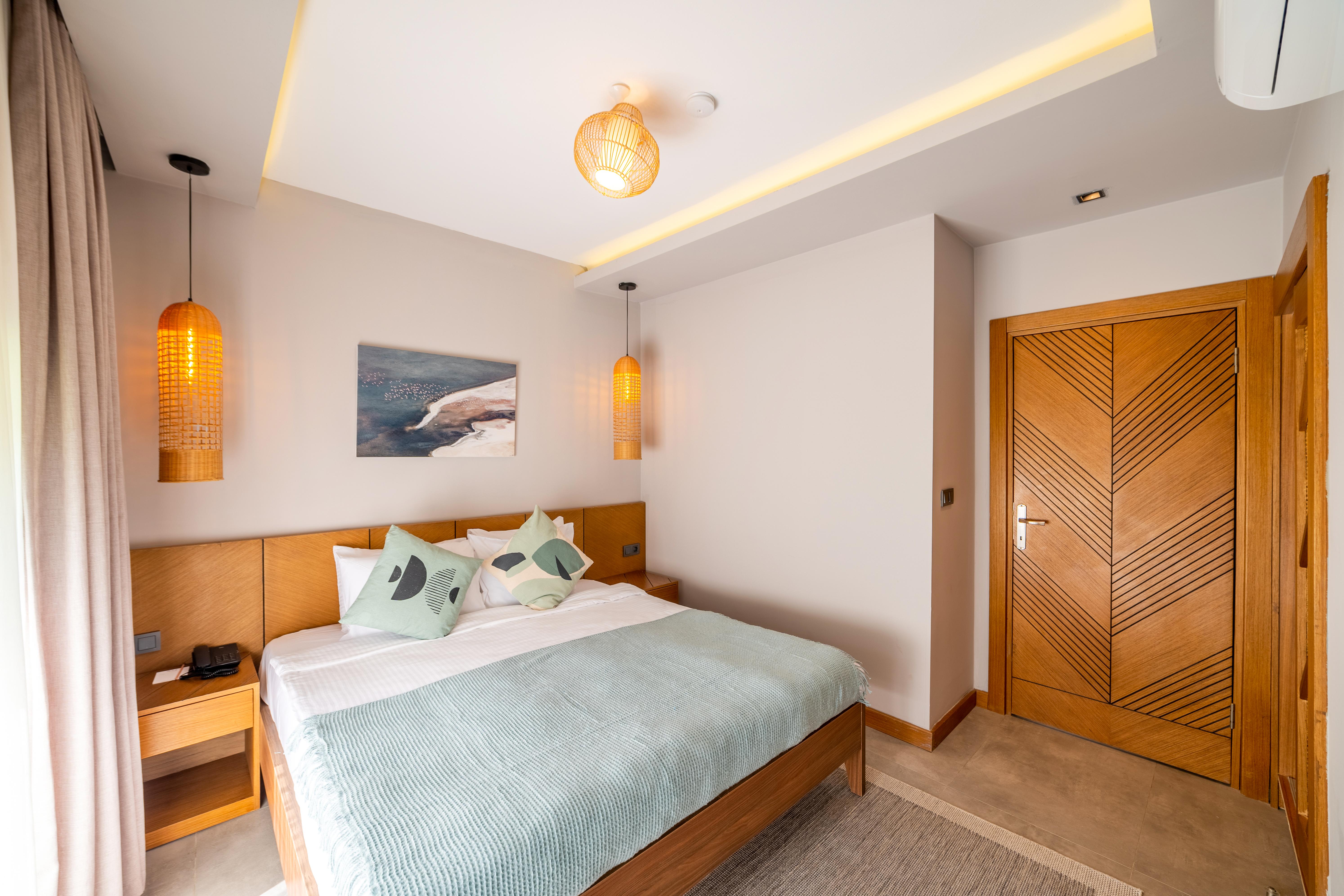 Moyo Luxury & Otel
