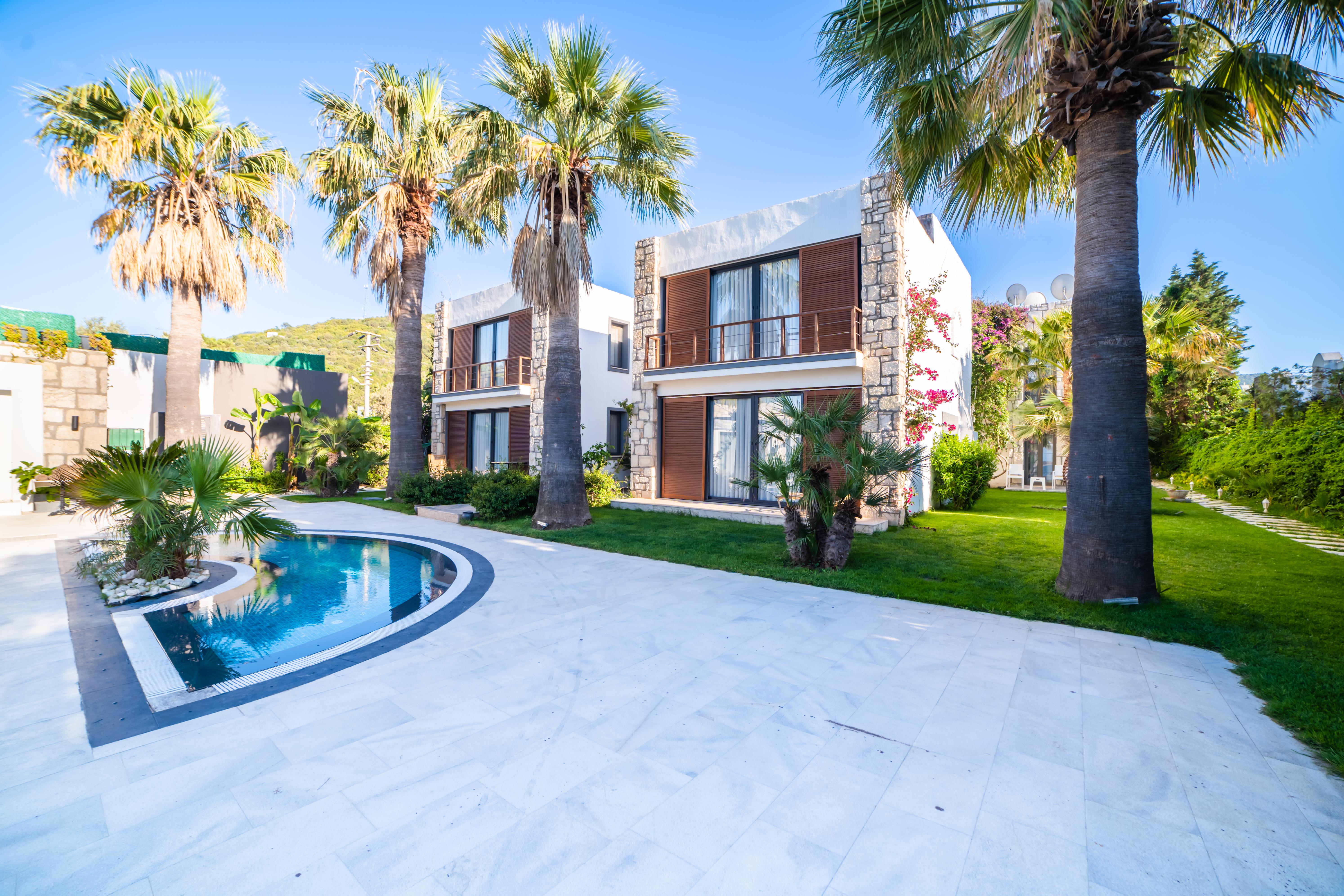 Otel Moyo Luxury & 3*
