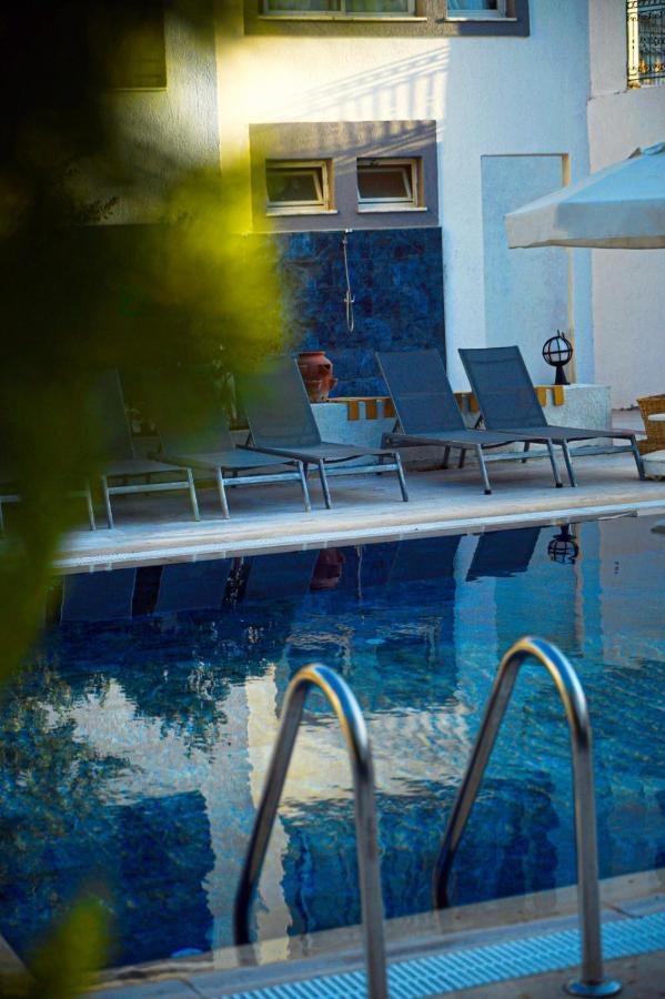 Tangiers Ex Marina Bay Hotel