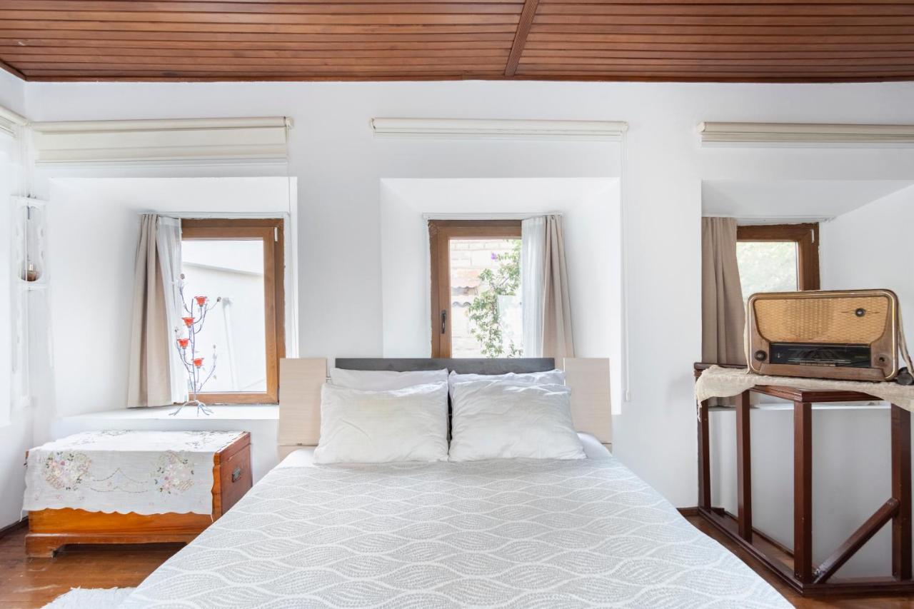 18th Century Renovated Stone House, Terrace, Free Fast Wi-fi Bodrum