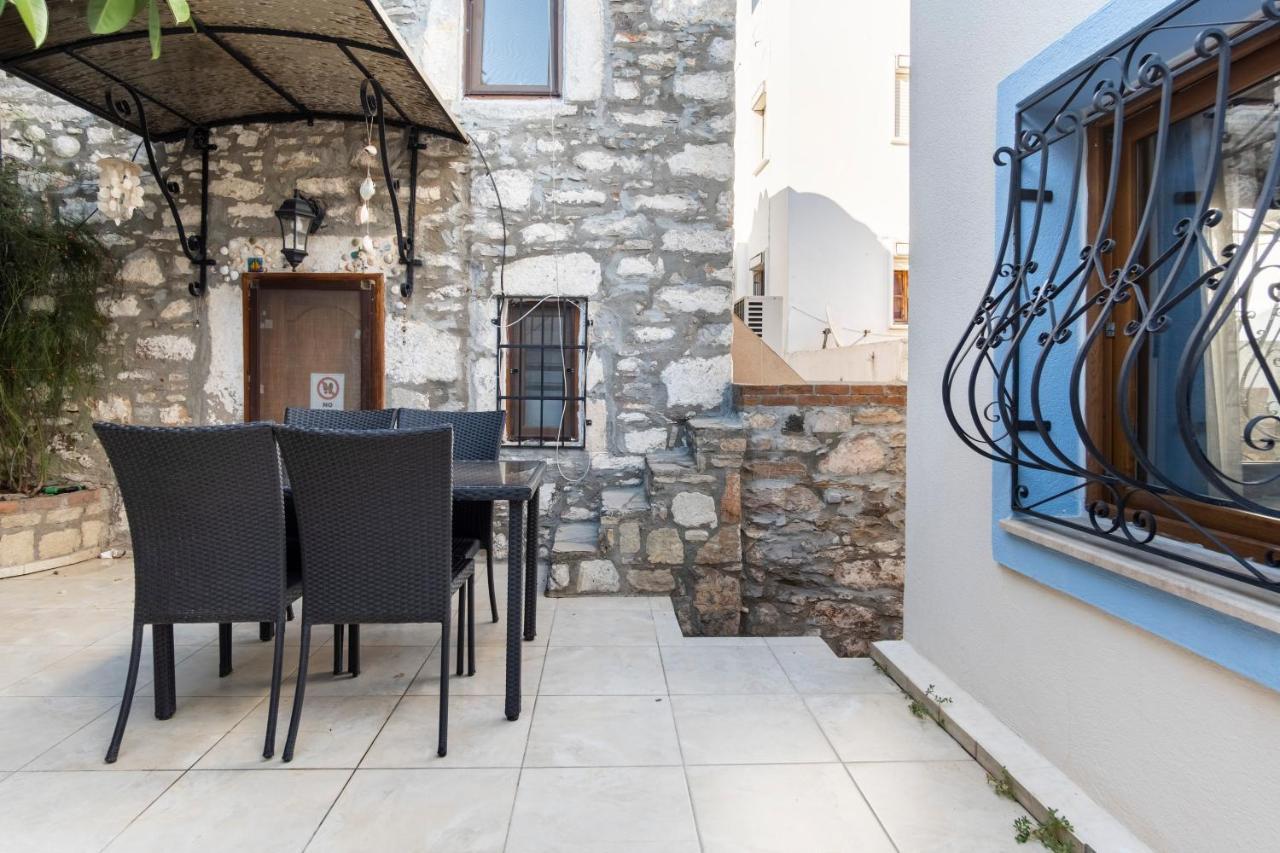 18th Century Renovated Stone House, Terrace, Free Fast Wi-fi * Bodrum