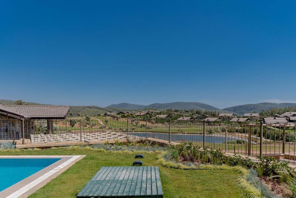 Villa Enjoy Playing Golf, Where Luxury Meets Peace. *