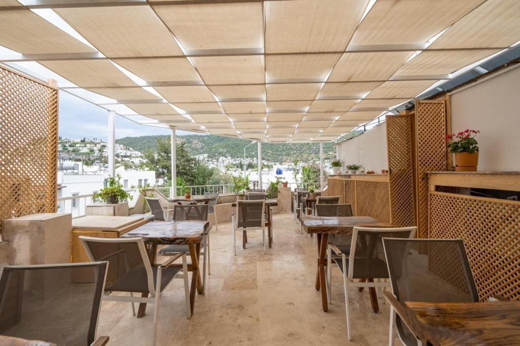 Mucho Boutique Hotel *