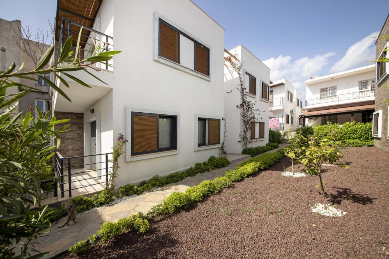 Amazing House With Balcony 1 Min Walking Distance To The In Vakantiehuis *