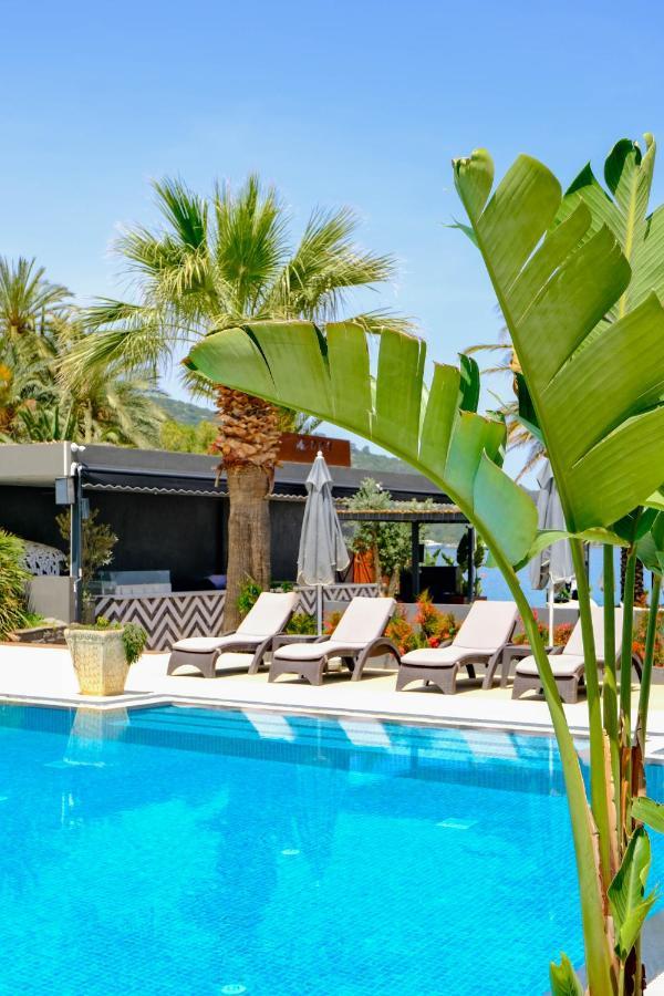 Otel Moyo Luxury & 3*