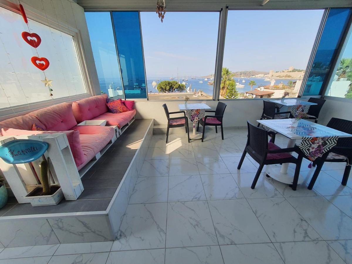 Otel R House