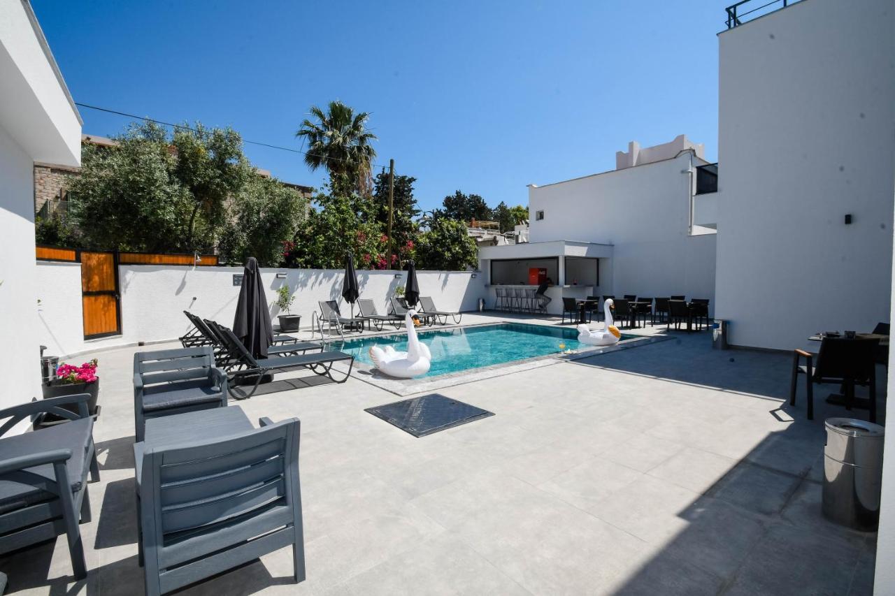 Swan Boutique Hotel *