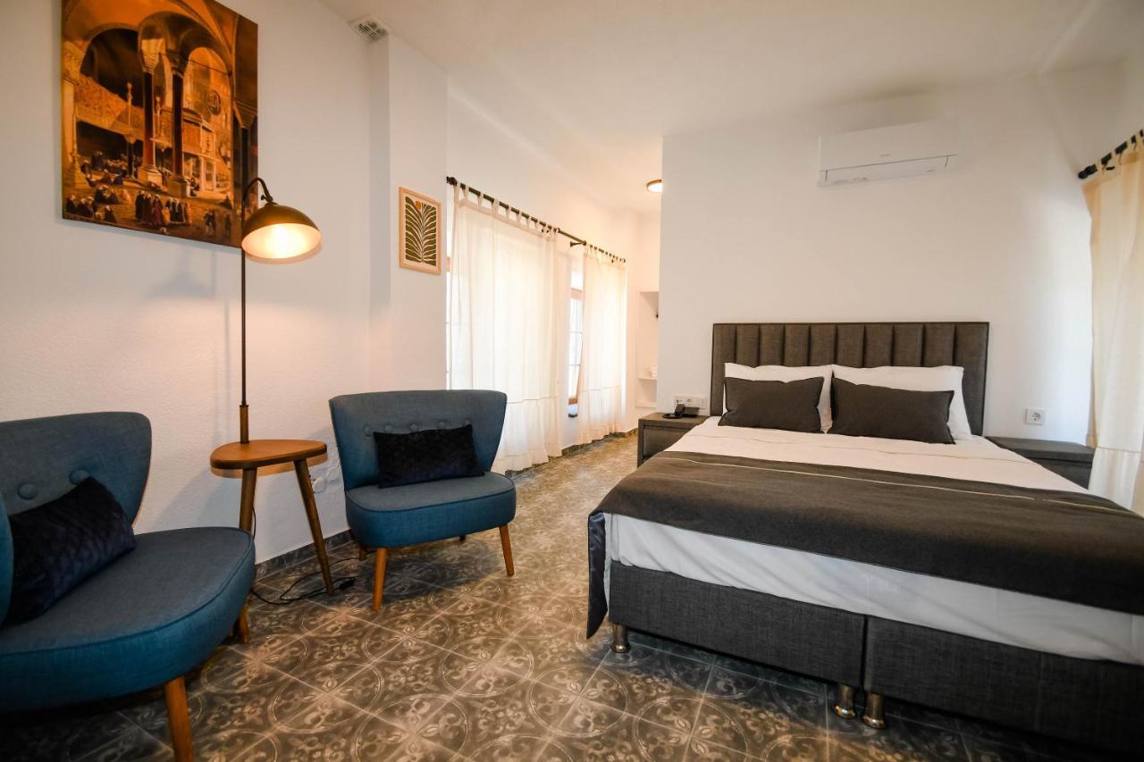 Swan Boutique Hotel *