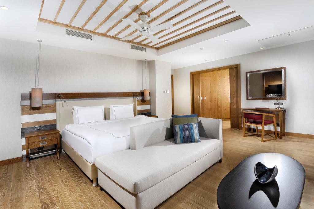 Regnum Escana Hotel