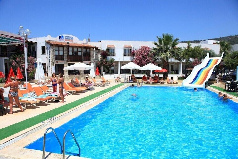 Hotel Delfi & Wellness Center Bodrum