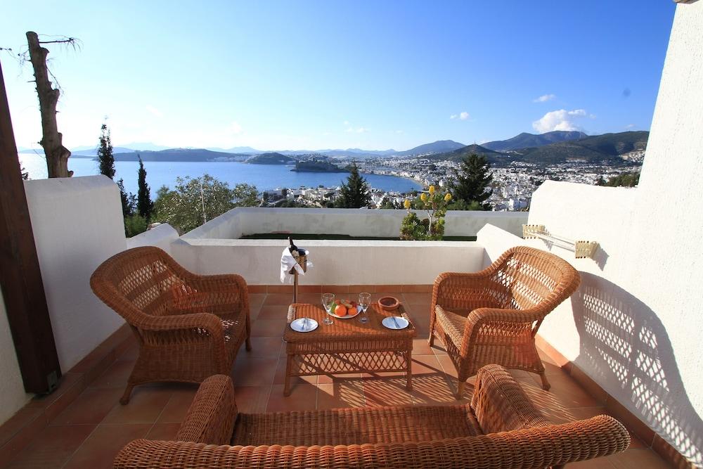 Manastir & Bodrum