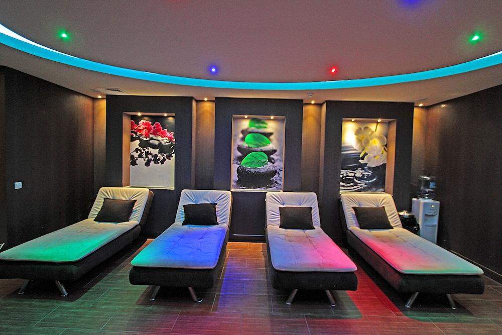 Mandarin & Bodrum