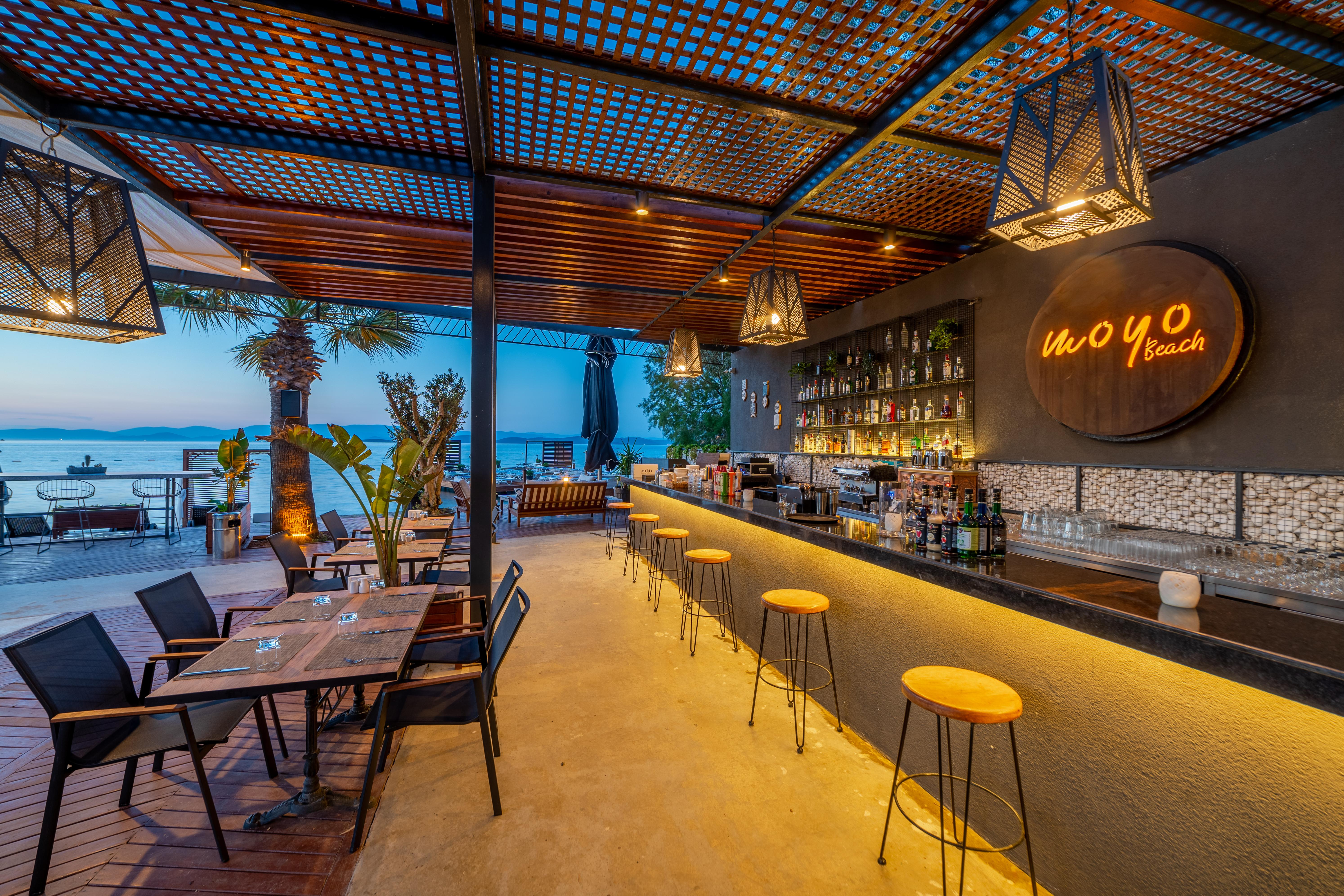 Otel Moyo Luxury & 3*