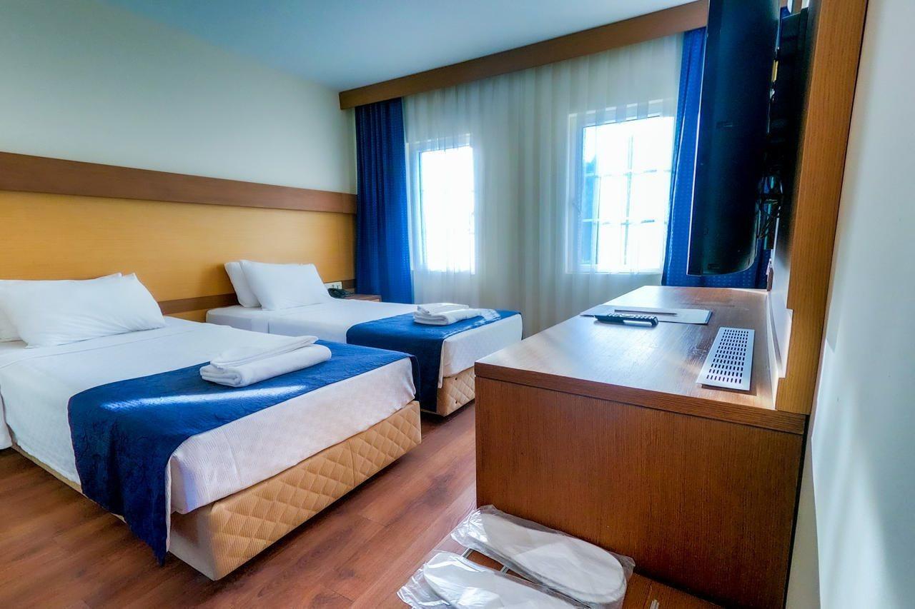 Afytos Resort 3*
