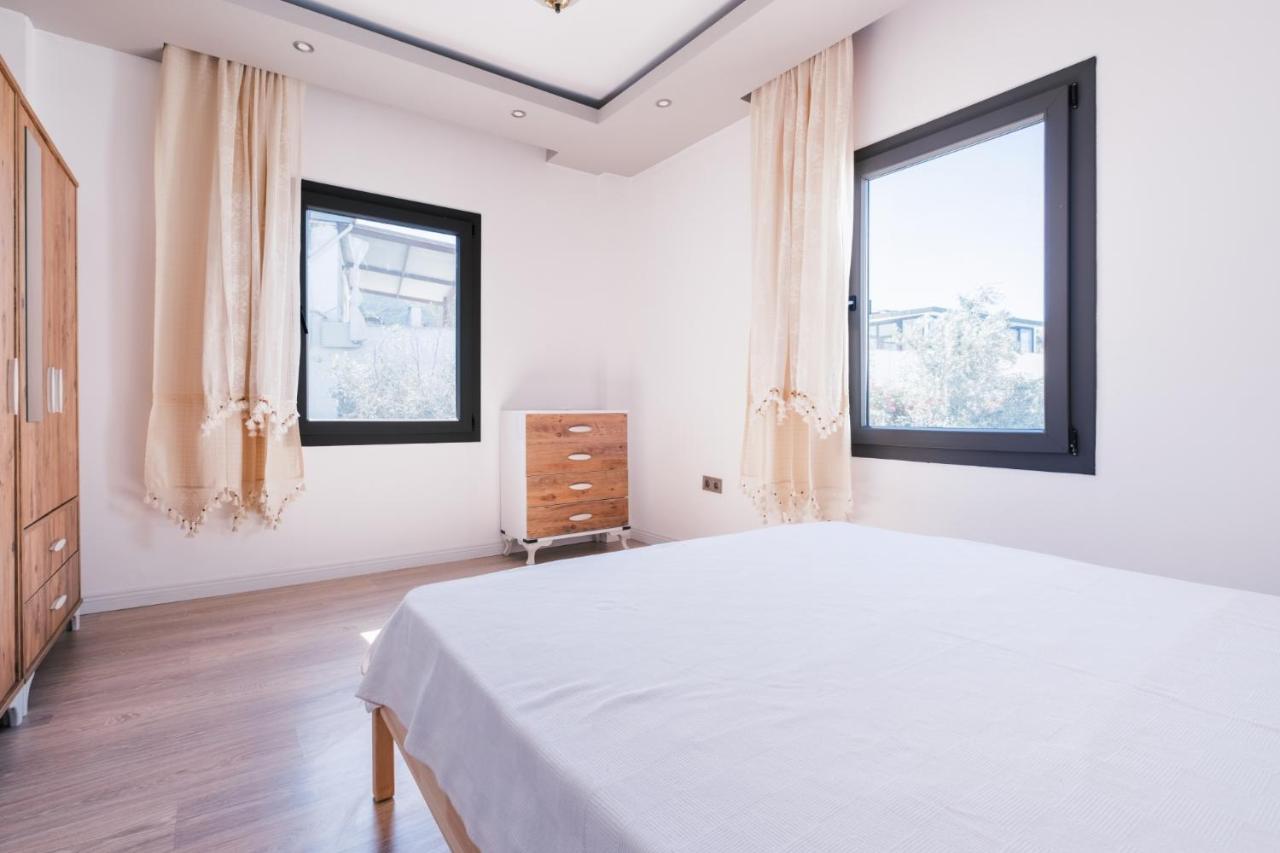 Chic Flat W Balcony 3 Min To In *