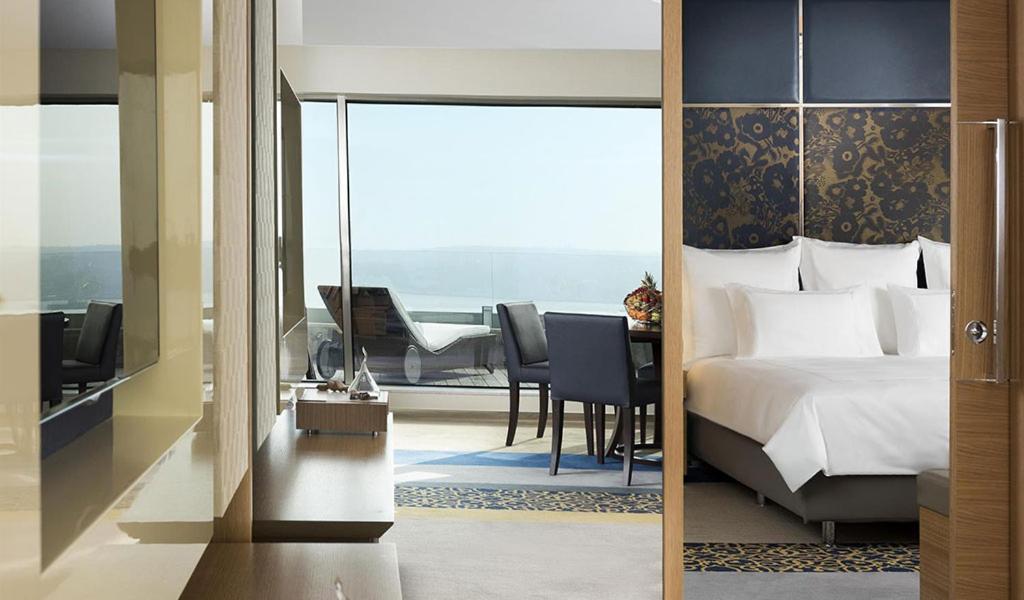 Torba Buk Hotel 3*