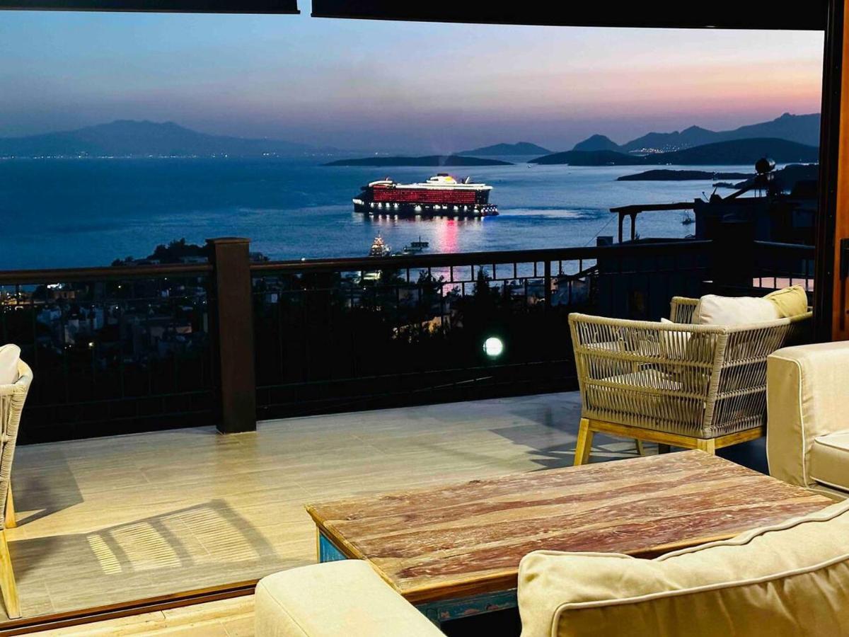 Villa Deniz Manzarali Tas *