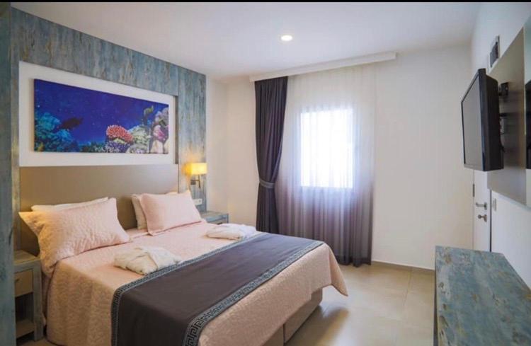 Queen Victoria Suit Apart * Bodrum