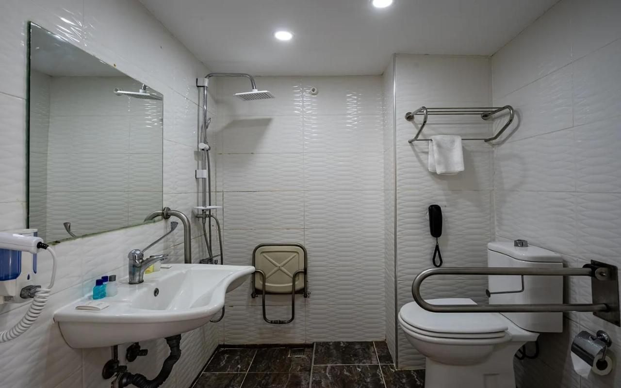 Hotel Golden &