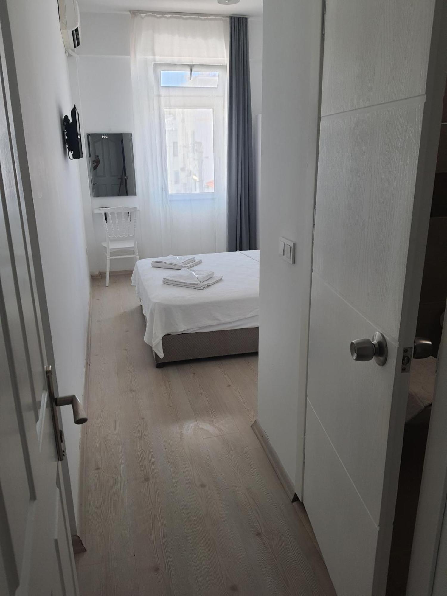 Otel R House 3*