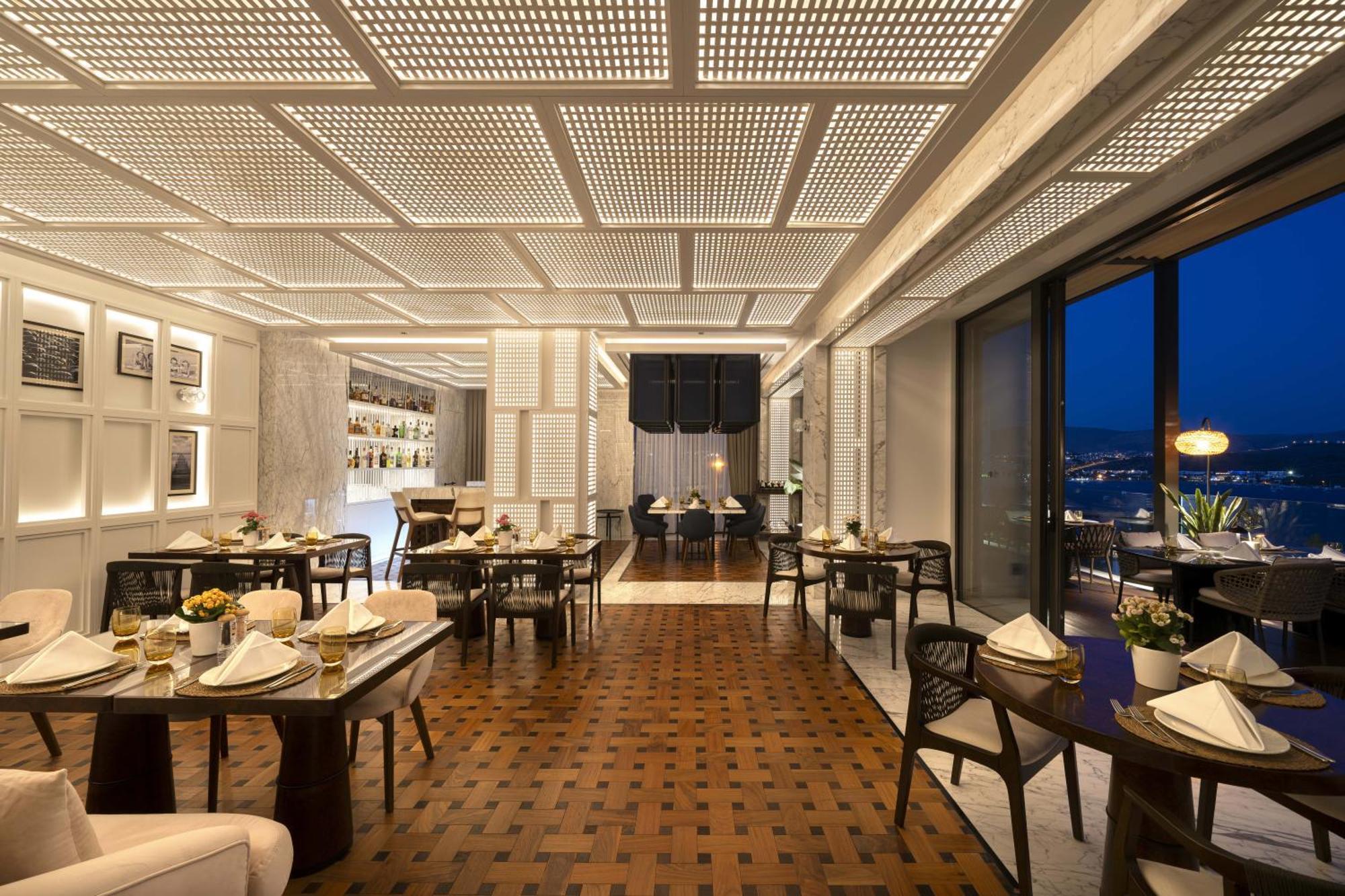 Hotel Kaya Palazzo & Residences Le Chic 5*