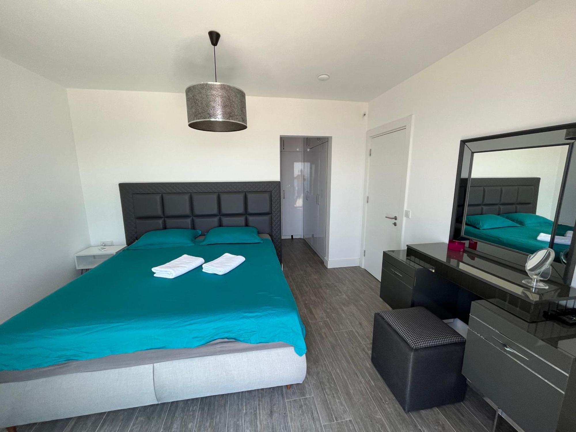 Villa Aylinda With Private Heated Pool