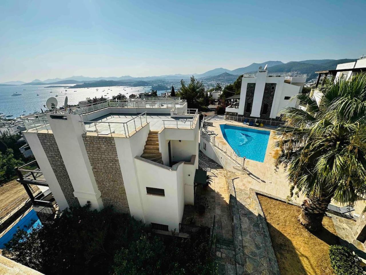Deniz Manzarali Tas * Bodrum